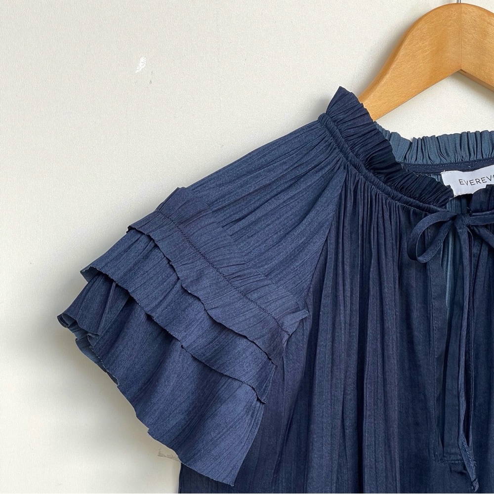 Evereve Ruffle Sleeve Satin Blouse Pleated Texture Relaxed Fit Tie Neck Flowing - Picture 5 of 11